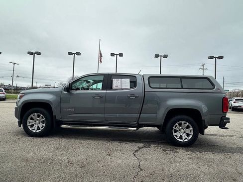 Used 2018 Chevrolet Colorado LT w/ LT Convenience Package RWD image 2