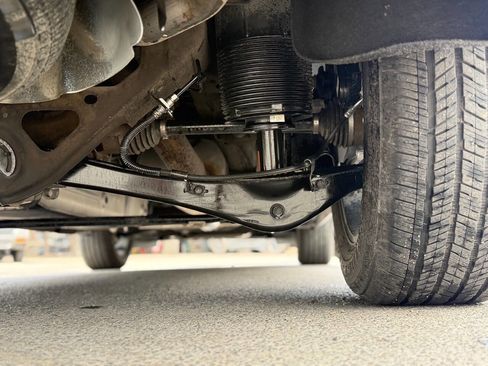 Used 2021 Chevrolet Suburban High Country image 44