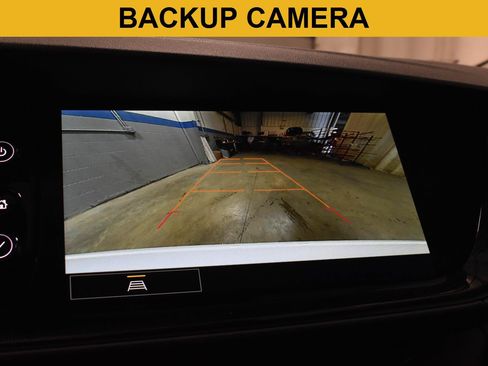 Used 2023 Buick Envision Essence FWD image 4