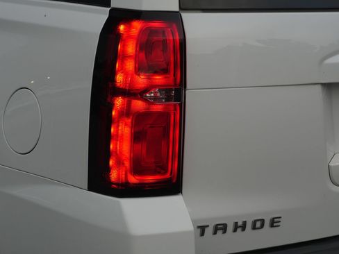 Used 2020 Chevrolet Tahoe LT AWD/4WD image 10