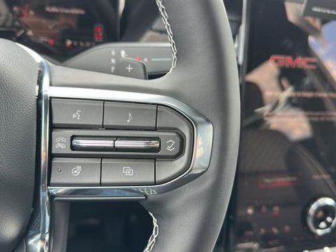 New 2026 GMC Acadia Denali w/ Super Cruise Package AWD/4WD image 24
