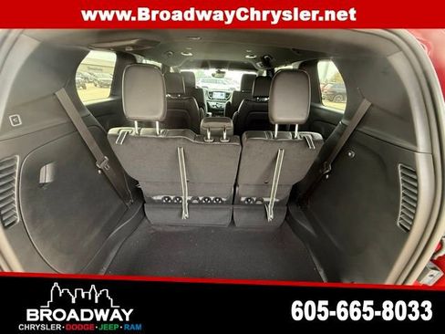 New 2026 Chrysler Pacifica Select image 11