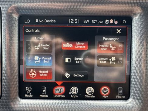 Used 2016 Dodge Challenger SRT Hellcat image 30