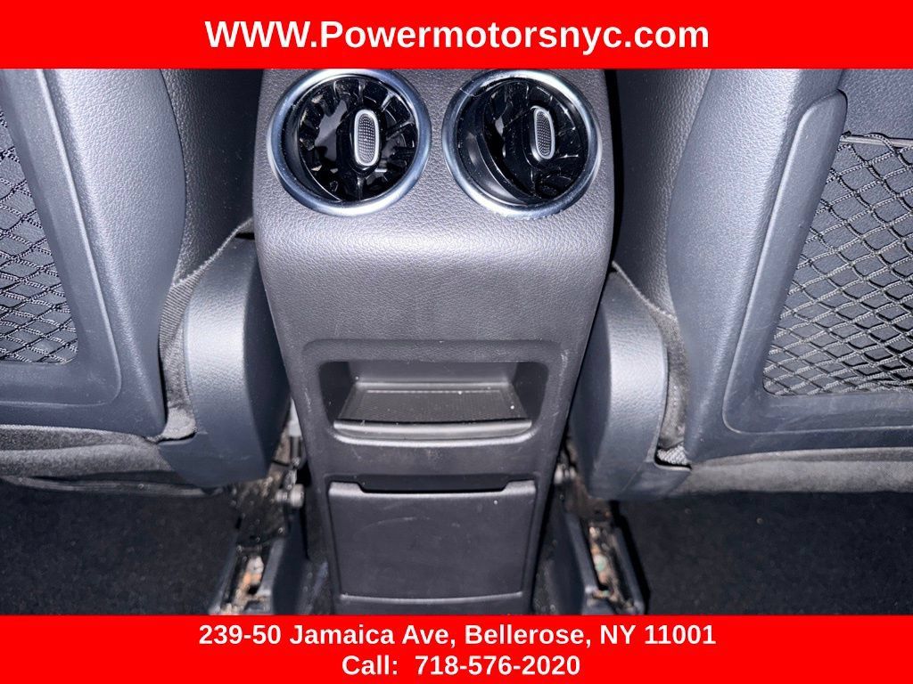 Used 2021 Mercedes-Benz GLA 250 4MATIC w/ Premium Package image 32