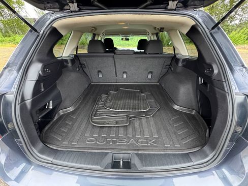 Used 2015 Subaru Outback 2.5i Premium AWD/4WD image 13