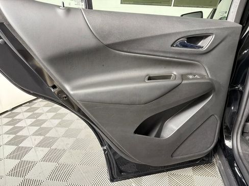 Used 2022 Chevrolet Equinox LT image 20
