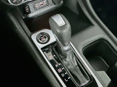 Used 2024 Nissan Sentra SV FWD image 17