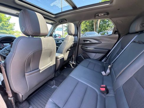 Used 2021 Chevrolet TrailBlazer RS w/ Sun and Liftgate Package AWD/4WD image 20