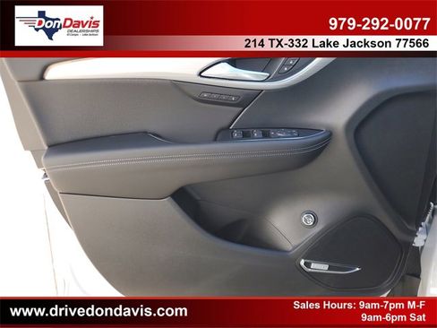 New 2026 Buick Envision Avenir image 18