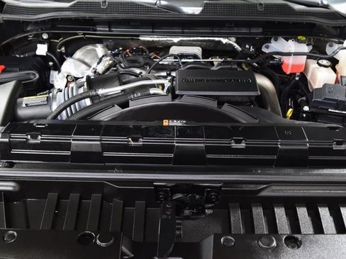 Used 2024 Chevrolet Silverado 2500 High Country w/ High Country Premium Package image 32