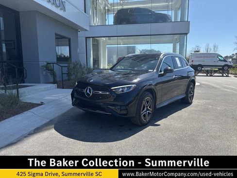 Used 2024 Mercedes-Benz GLC 300 4MATIC image 1