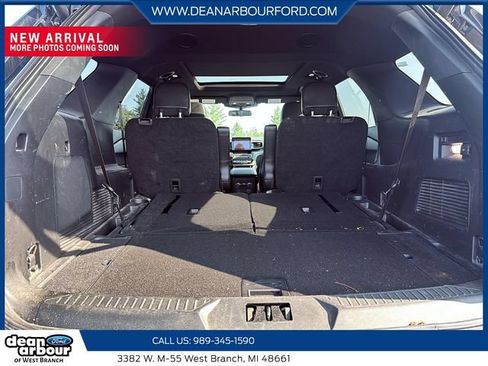 Used 2020 Ford Explorer XLT w/ Equipment Group 202A AWD/4WD image 9