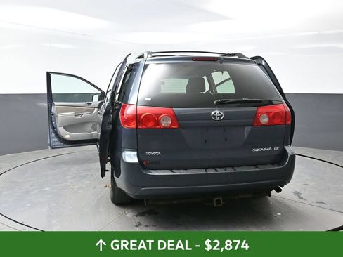 Used 2008 Toyota Sienna LE FWD image 55