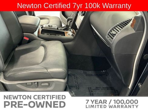 Used 2024 Nissan Armada SL w/ Captain's Chairs Package AWD/4WD image 16