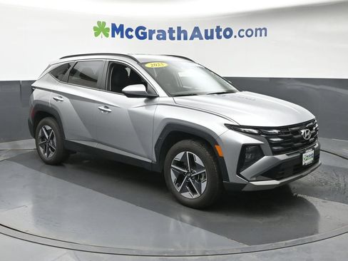 Used 2025 Hyundai Tucson SEL AWD/4WD image 2