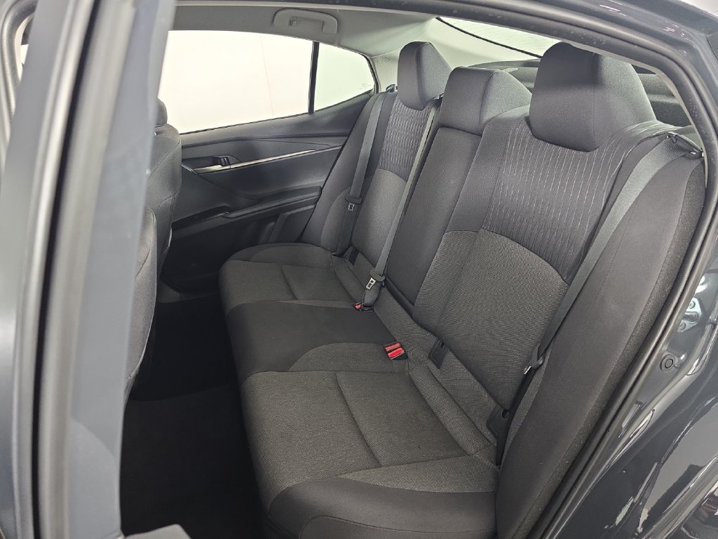Used 2025 Toyota Camry LE FWD image 24