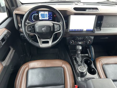 Used 2023 Ford Bronco Outer Banks image 19