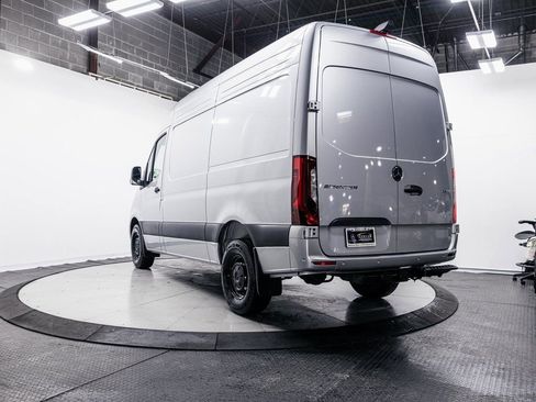 Used 2024 Mercedes-Benz Sprinter 144 Cargo image 25