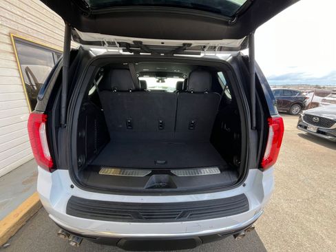 Used 2023 GMC Yukon Denali AWD/4WD image 33