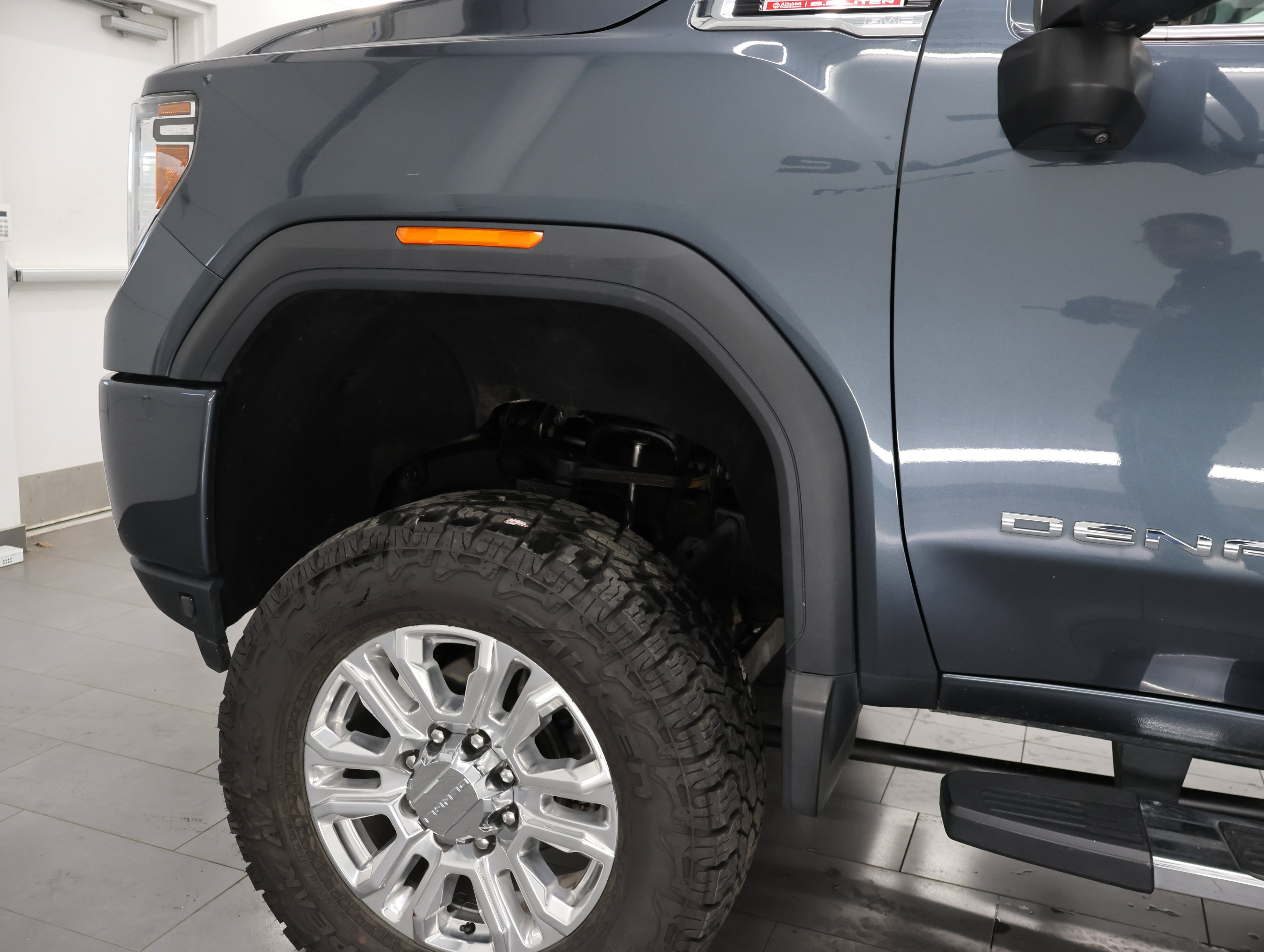 Used 2020 GMC Sierra 2500 Denali w/ Denali Ultimate Package AWD/4WD image 40