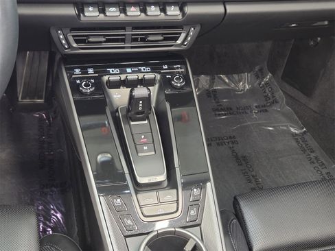 Used 2022 Porsche 911 Carrera 4S image 23