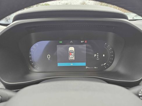 New 2026 Volvo XC40 B5 Core w/ Climate Package image 27