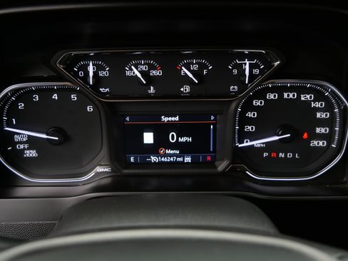 Certified 2021 GMC Sierra 1500 AT4 w/ AT4 Premium Package AWD/4WD image 39