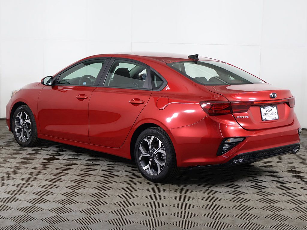Used 2019 Kia Forte LXS FWD image 6