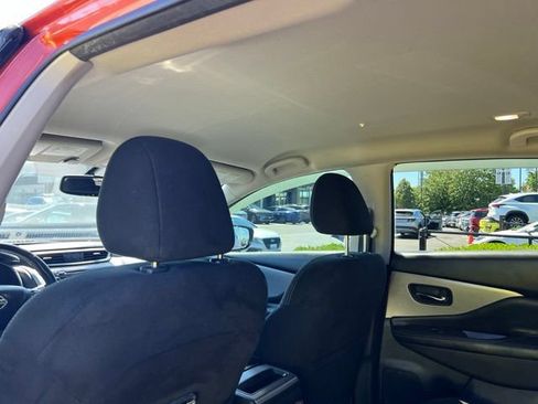 Used 2019 Nissan Murano SV w/ Cargo Package AWD/4WD image 12