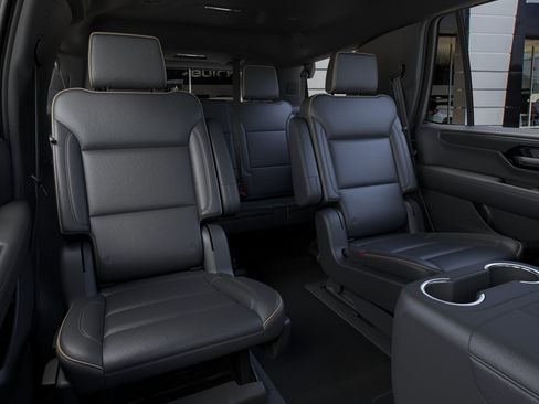 New 2026 GMC Yukon Elevation RWD image 17