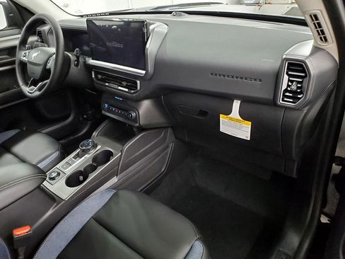New 2025 Ford Bronco Sport Outer Banks w/ Outer Banks Tech Package+ AWD/4WD image 12