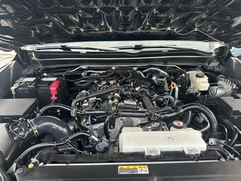 Used 2024 Toyota Tacoma TRD Off-Road image 16