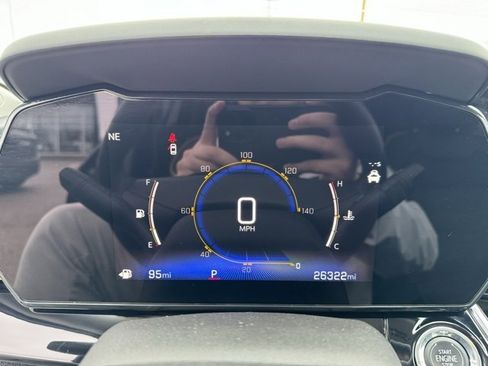 Certified 2024 Chevrolet Trax ACTIV w/ Sunroof Package image 19