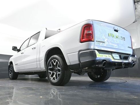 Used 2025 RAM 1500 Laramie AWD/4WD image 39