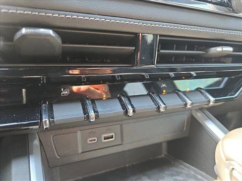 Used 2023 Chevrolet Colorado LT w/ LT Convenience Package III image 26