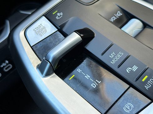 Used 2024 BMW X1 xDrive28i w/ Convenience Package AWD/4WD image 25