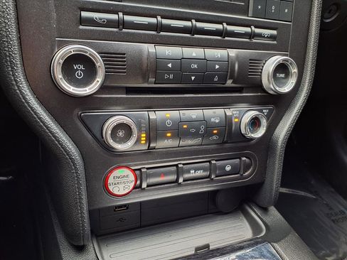 Used 2017 Ford Mustang GT image 20