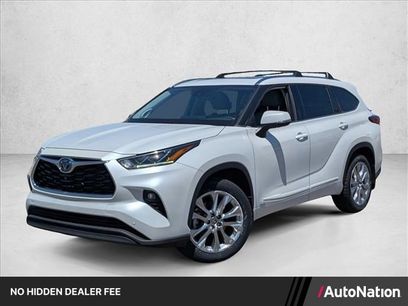 Used 2022 Toyota Highlander Limited