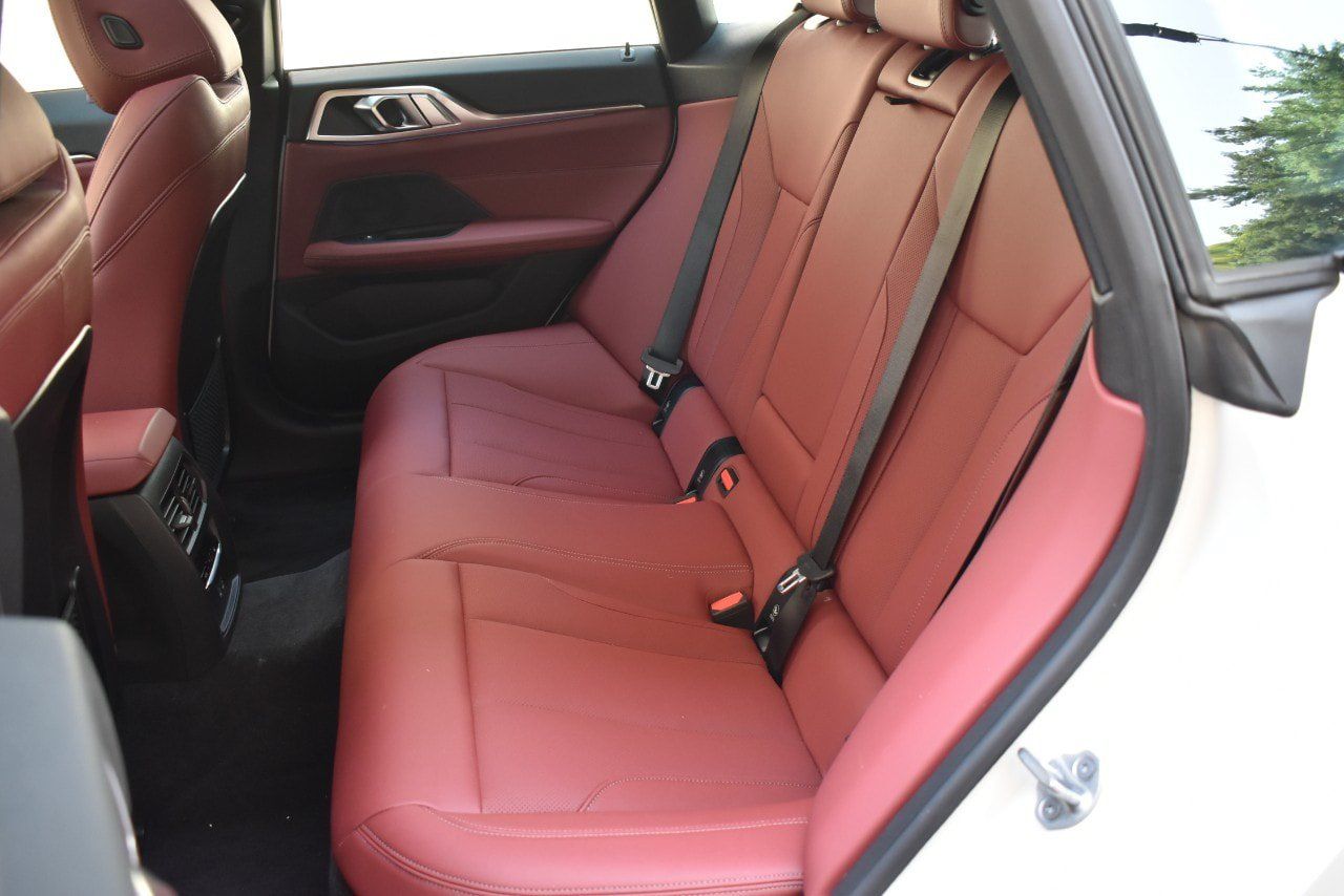 Used 2023 BMW i4 eDrive35 w/ Premium Package RWD image 17