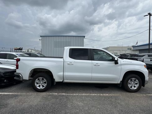 Used 2025 Chevrolet Silverado 1500 LT RWD image 11