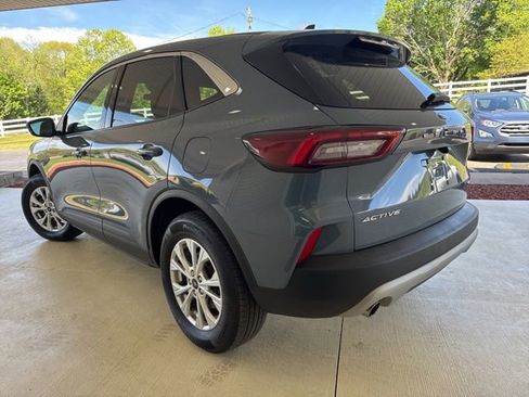Used 2024 Ford Escape Active AWD/4WD image 6