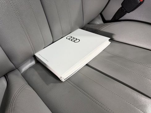 Used 2020 Audi Q5 2.0T Premium w/ Convenience Package image 26