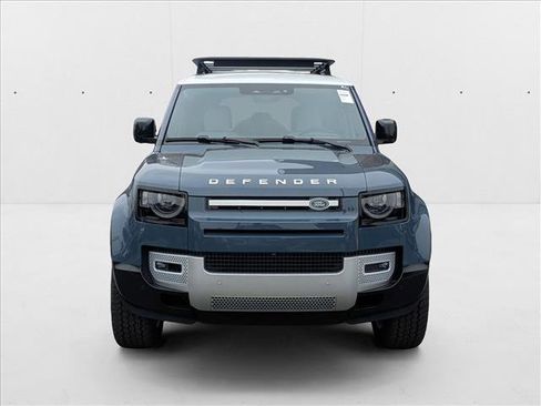 New 2025 Land Rover Defender 110 S image 6