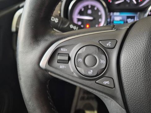 Used 2020 Buick Envision Essence AWD/4WD image 23