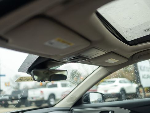 Used 2023 Acura TLX w/ Technology Package image 32