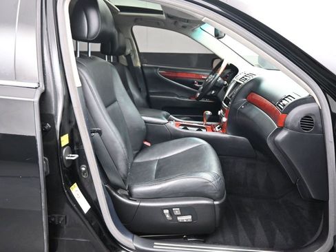 Used 2011 Lexus LS 460 L w/ Luxury Pkg image 39