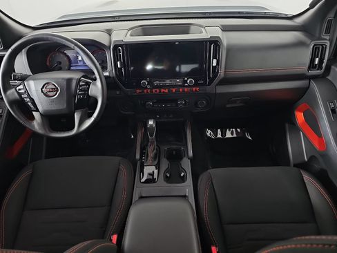 Used 2025 Nissan Frontier Pro-X RWD image 11