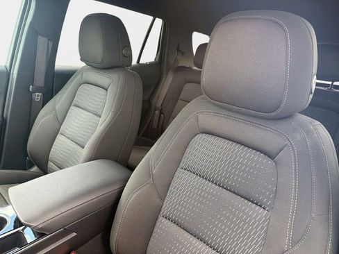 Used 2026 Chevrolet Equinox LT FWD image 20