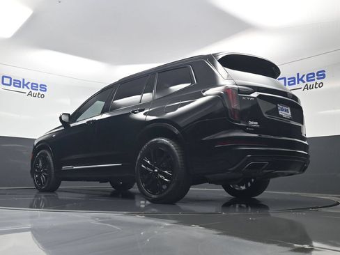 Used 2023 Cadillac XT6 Sport w/ Technology Package AWD/4WD image 45