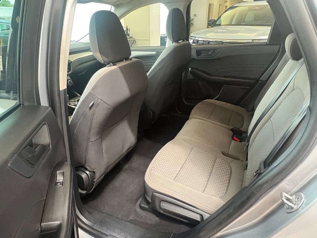Used 2022 Ford Escape SE AWD/4WD image 23